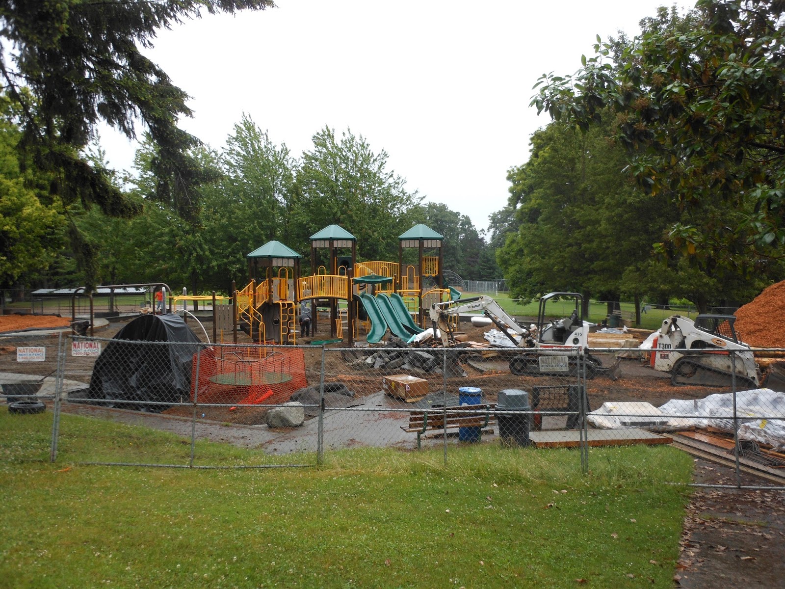 Laurelhurst Blog Laurelhurst Park Playground Expected To ReOpen July 4th